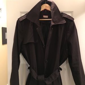 HUNTER rain coat